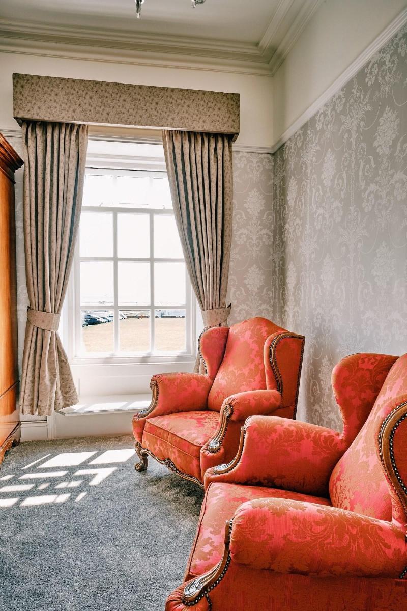 Queens Hotel - Genel