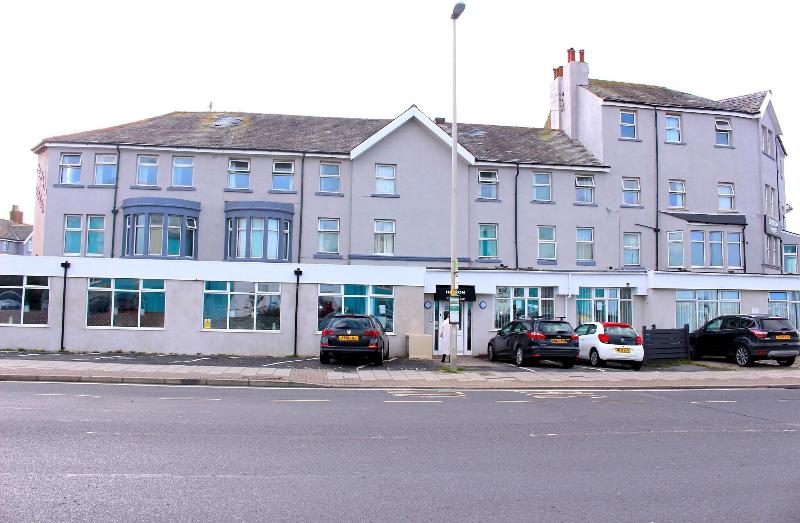 Henson Hotel - Genel