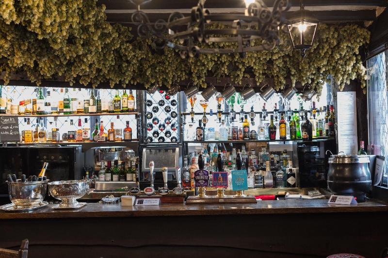 Mermaid Inn - Bar