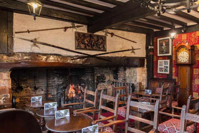 Mermaid Inn - Bar
