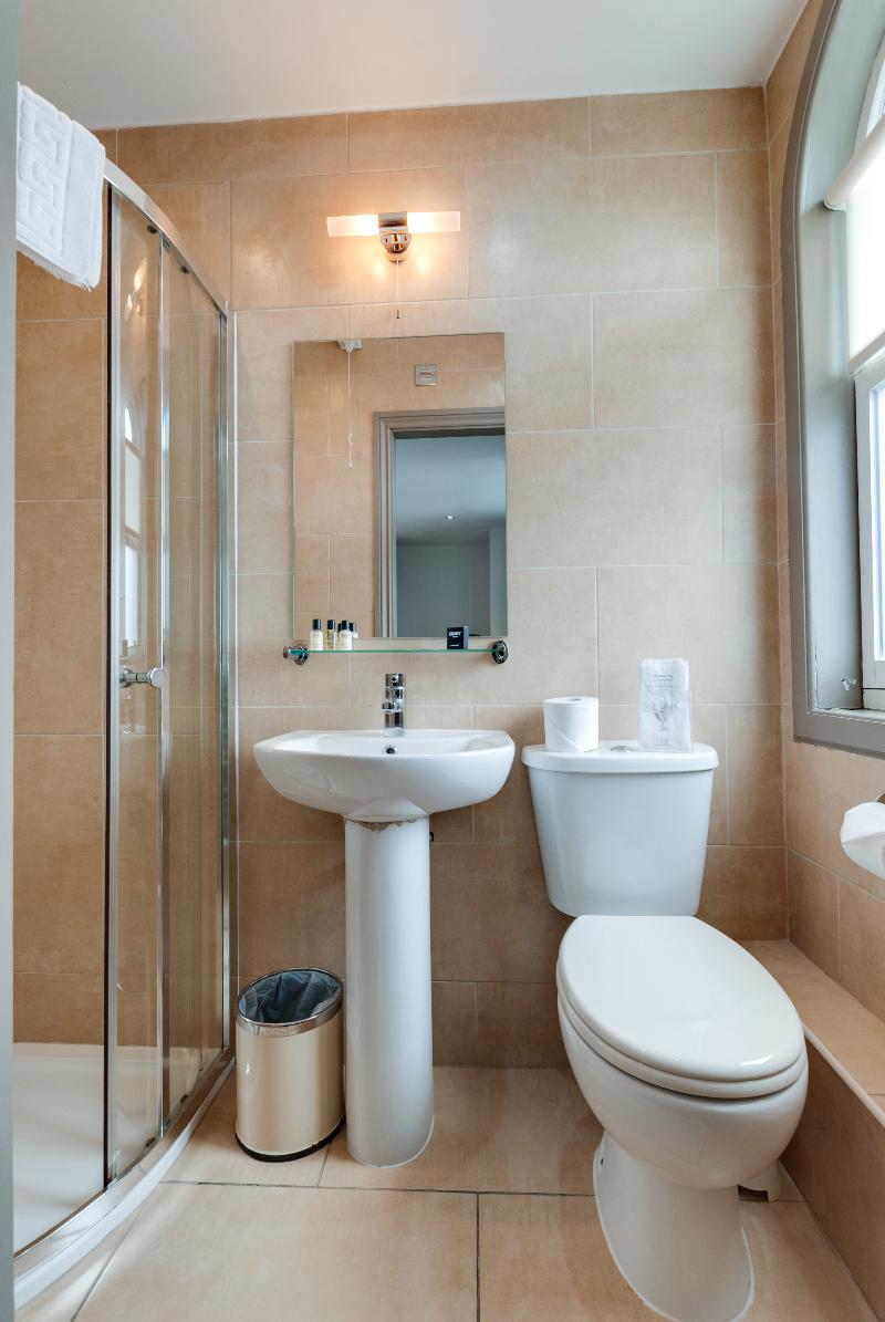 Base Serviced Apartments - Sir Thomas Street - Oda