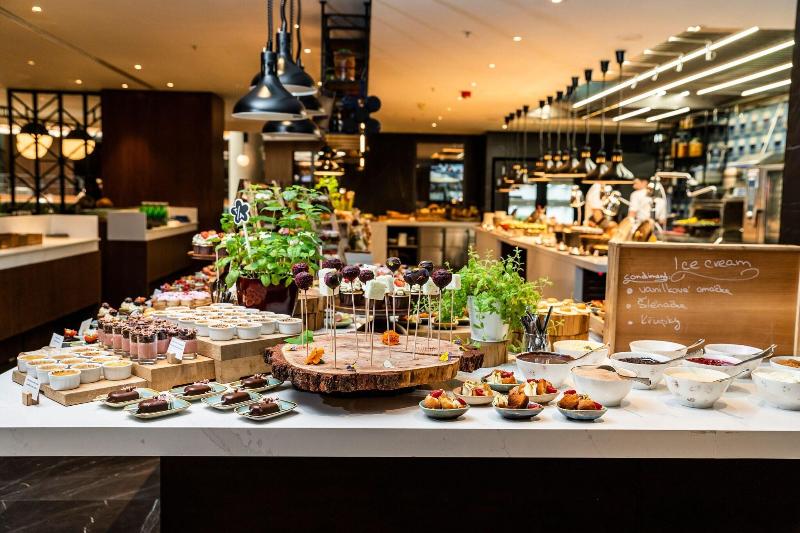 Marriott Hotel Prague - Restoran