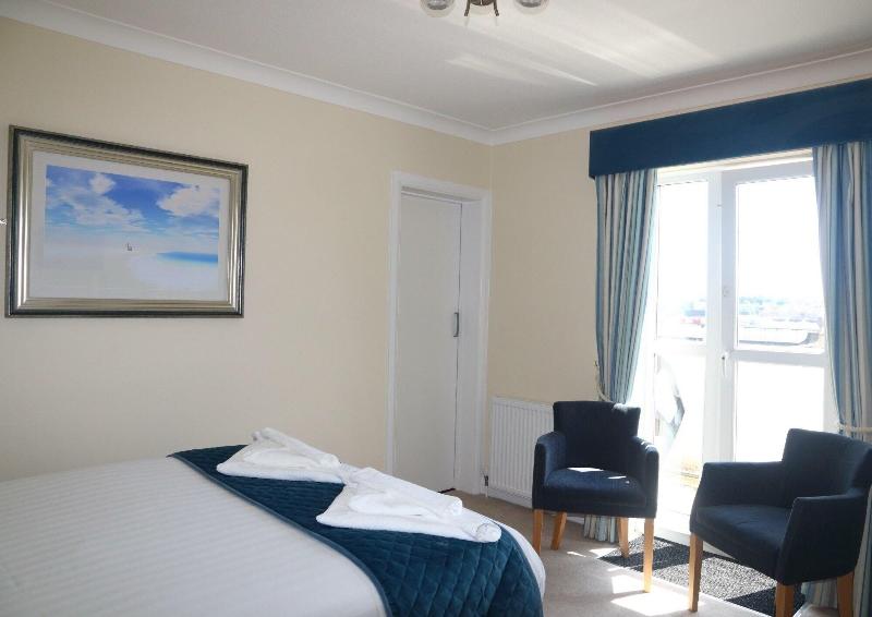 Redcliffe Hotel - Oda