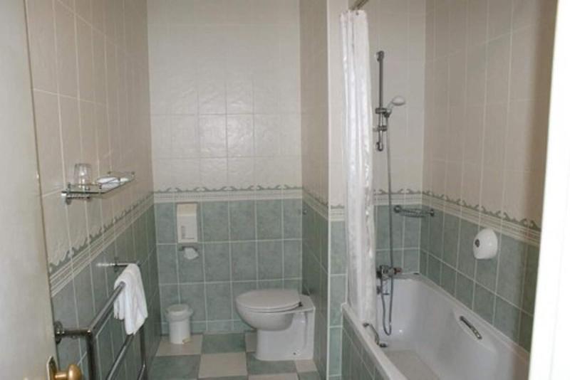 Redcliffe Hotel - Oda