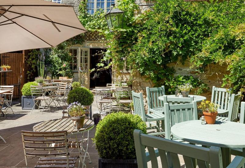 Burford House - Teras