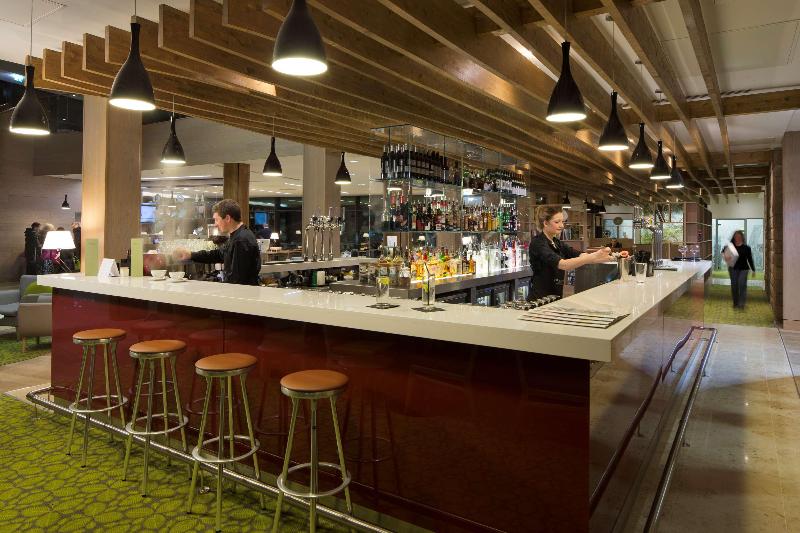 The Orchard Hotel & Restaurant - Bar