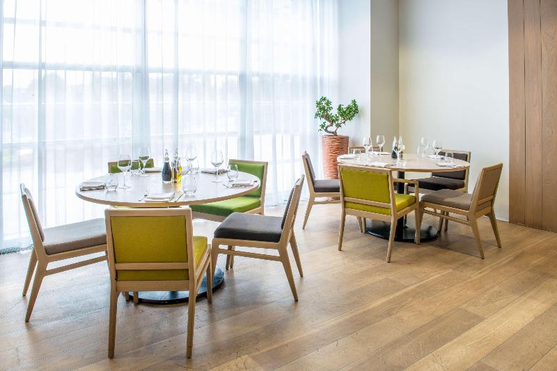 The Orchard Hotel & Restaurant - Restoran
