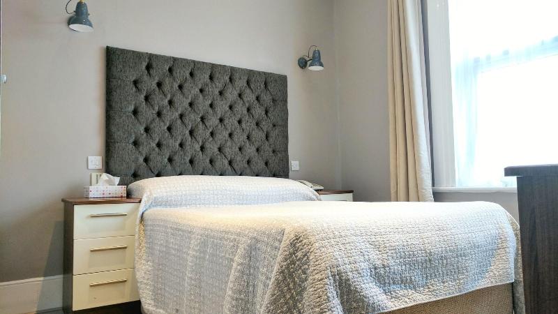 Avis Hotel - Oda