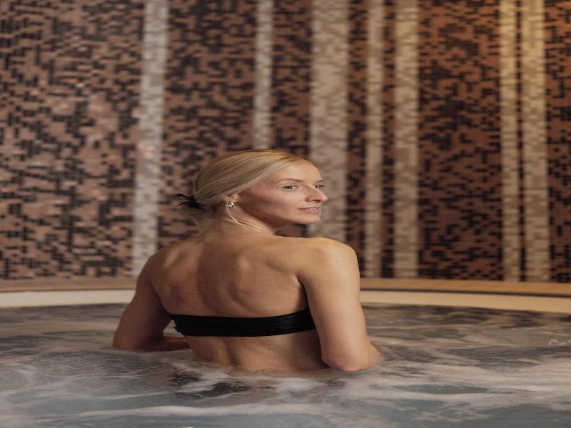 Marriott Hotel Budapest - Havuz