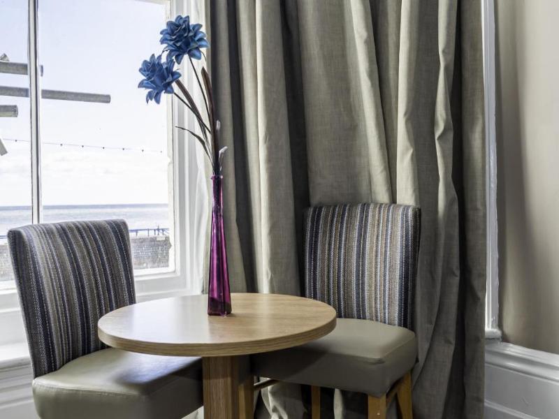 Majestic Hotel Eastbourne by Belvilla - Oda