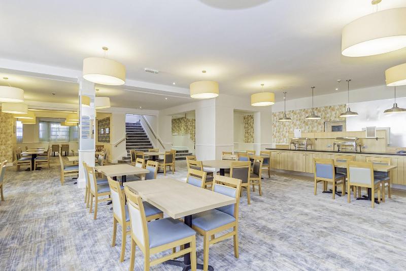 Majestic Hotel Eastbourne by Belvilla - Restoran