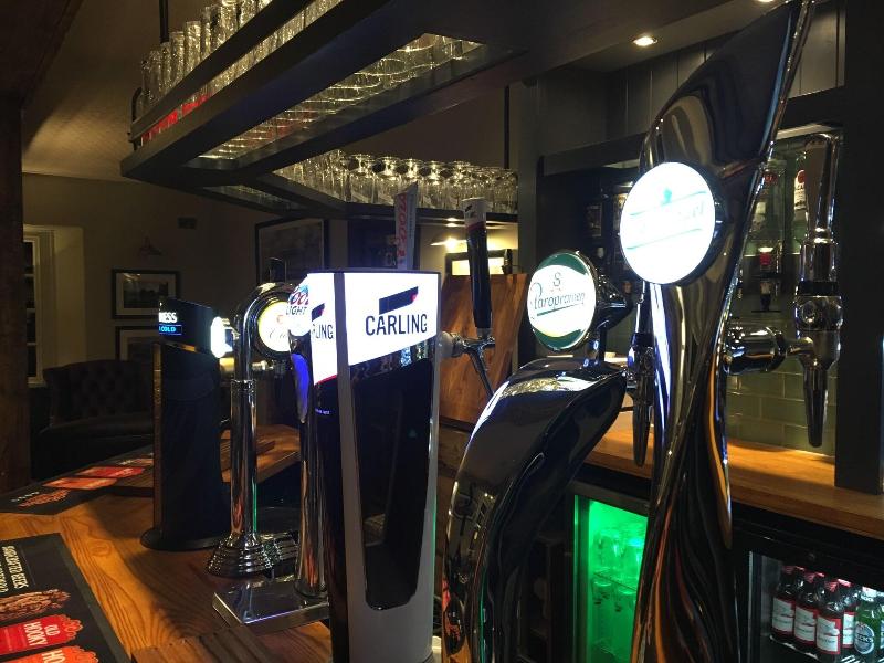 Sturdys Castle - Bar
