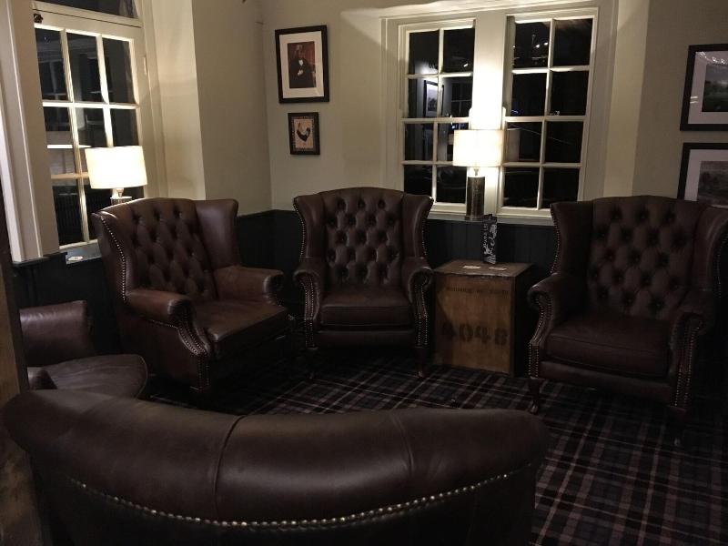 Sturdys Castle - Bar