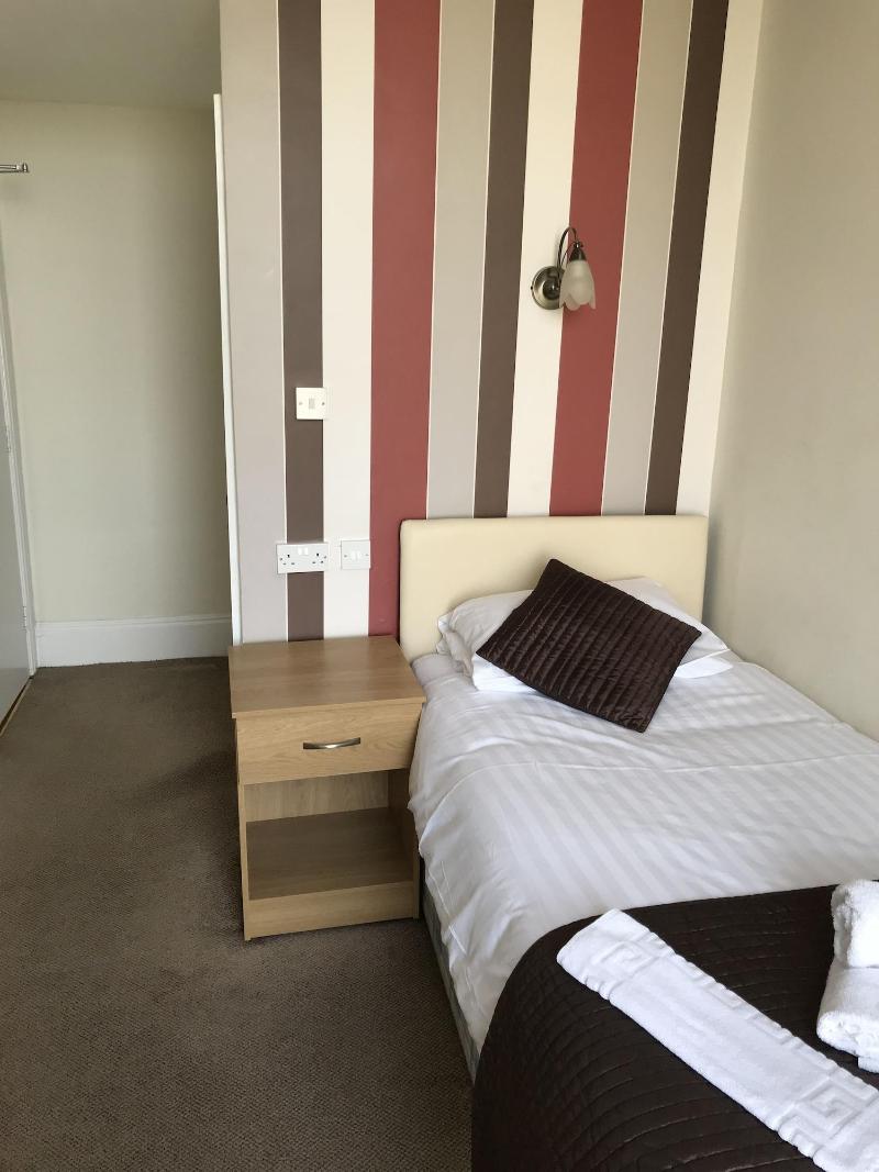 Baytree Hotel - Oda