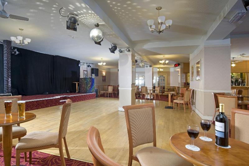 The Dilkhusa Grand Hotel - Bar