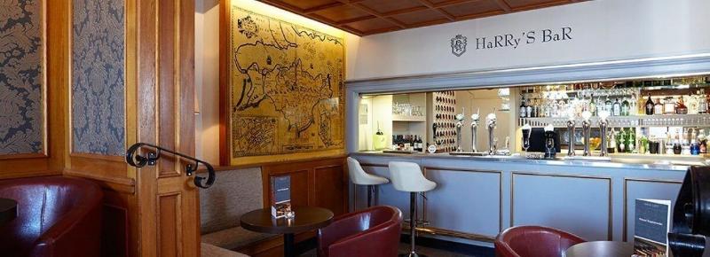 The Royal Esplanade - Bar