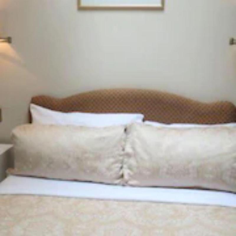 Hunters Lodge Bed and Breakfast - Oda