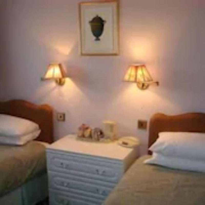 Hunters Lodge Bed and Breakfast - Oda