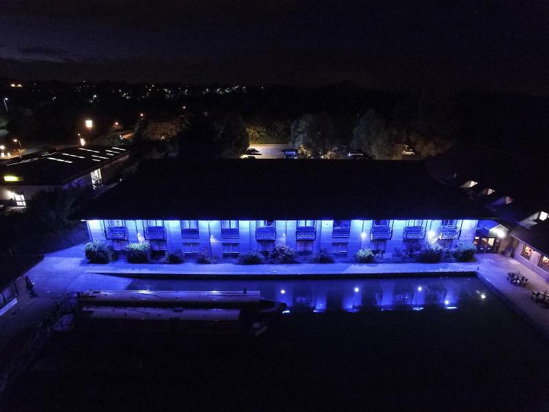 Peartree Lodge Waterside - Genel