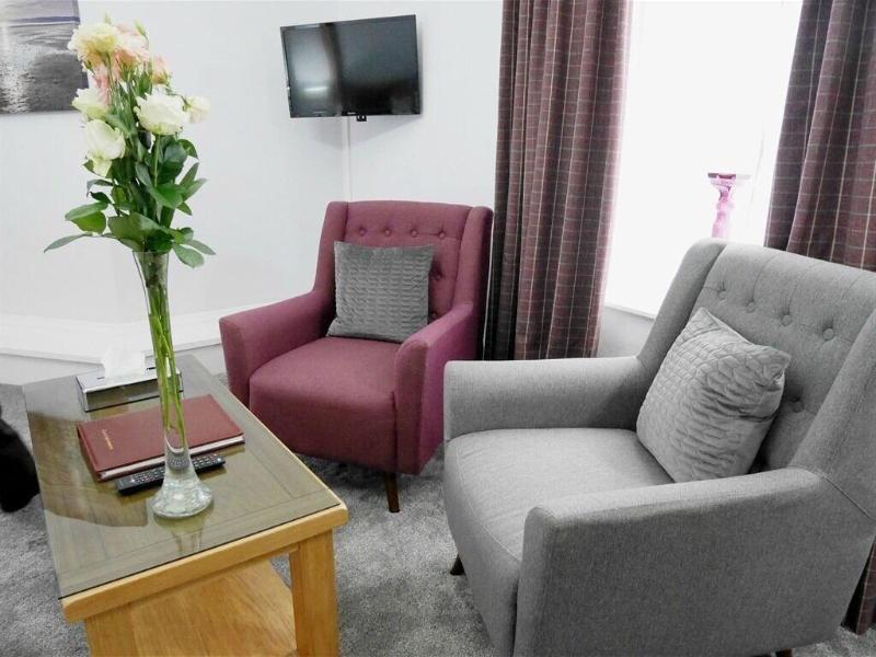 Norton House Hotel   Restaurant - Oda