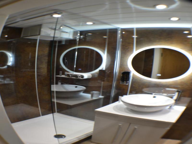 Le Ville Hotel - Genel