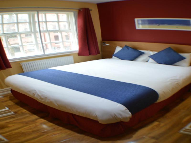 Le Ville Hotel - Oda