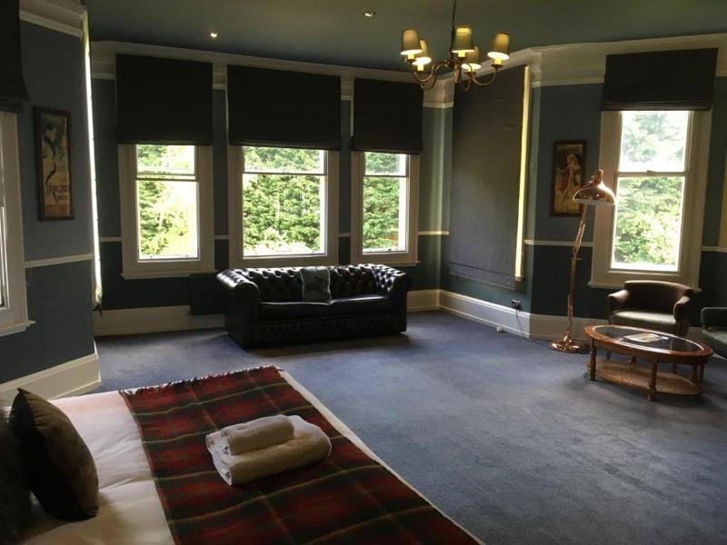Worplesdon Place - a Bespoke Hotel - Oda