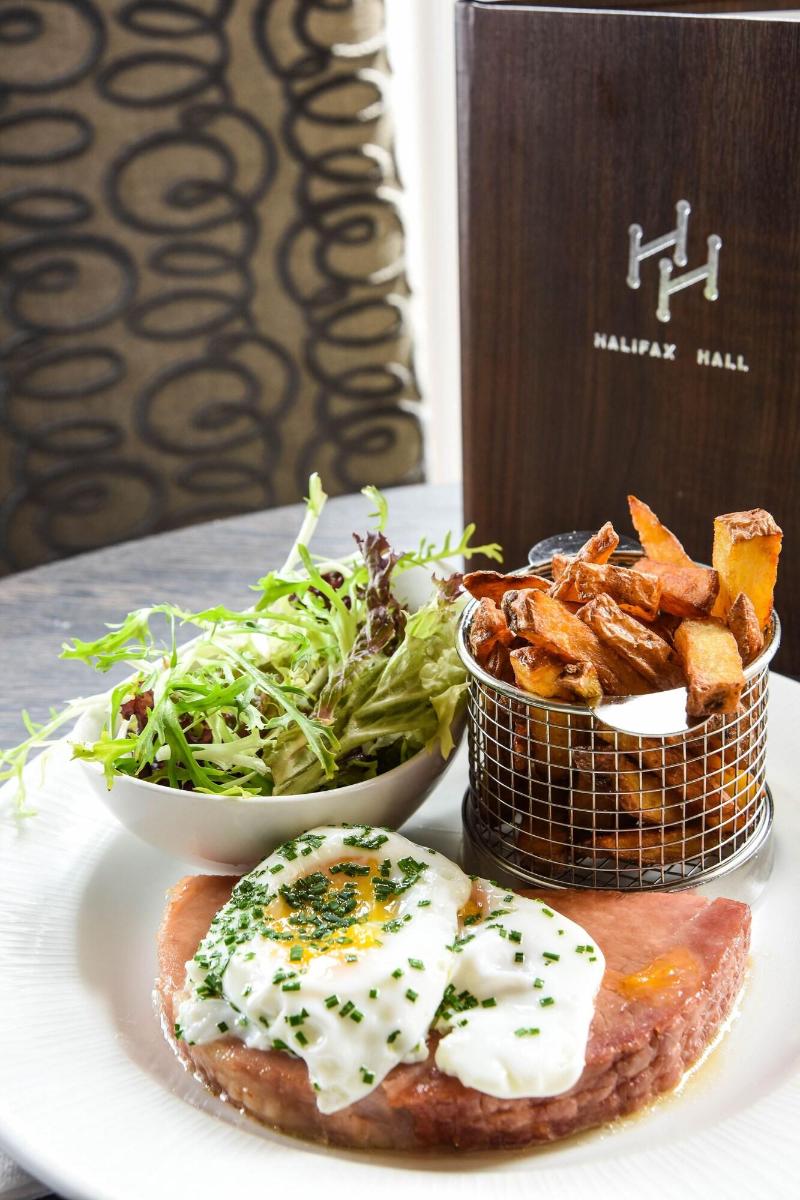 Halifax Hall - Restoran