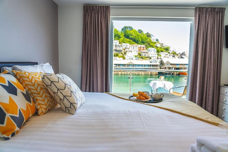 The Portbyhan Hotel - Oda