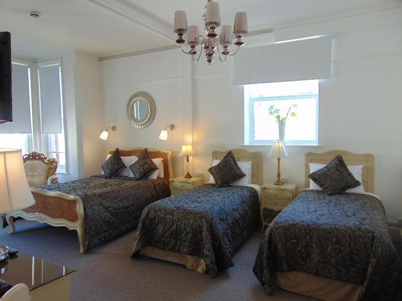 Holywell House - Oda