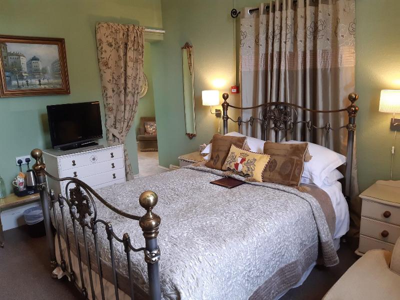 Holywell House - Oda