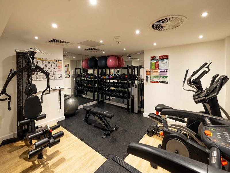 Cove - Minshull Street, Piccadilly - Aktivite