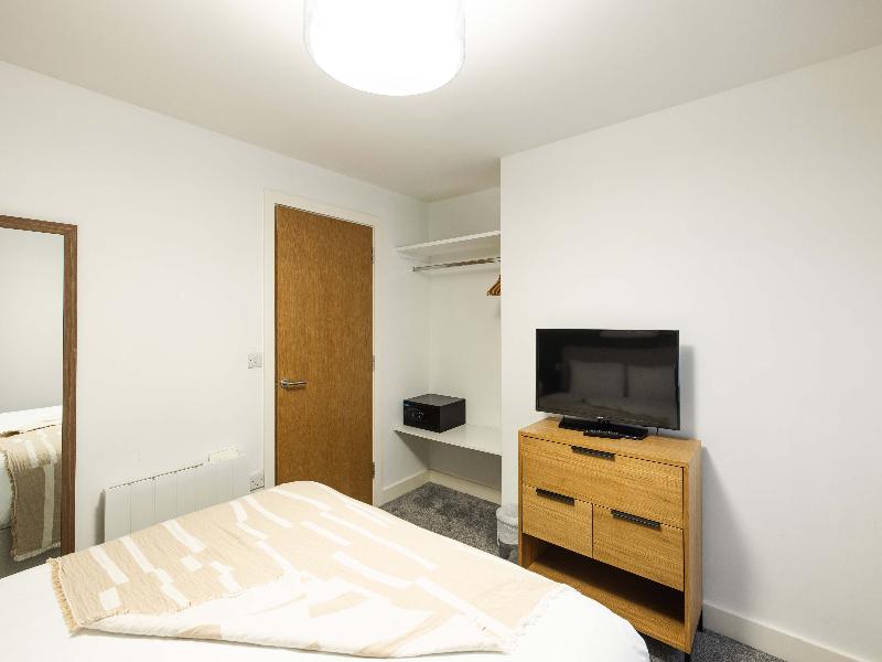 Cove - Minshull Street, Piccadilly - Oda