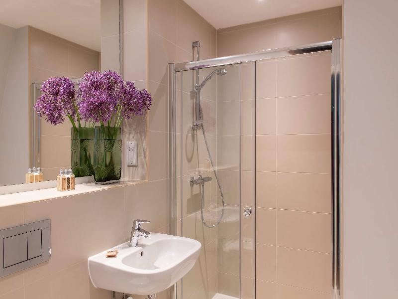 Cove - Minshull Street, Piccadilly - Oda