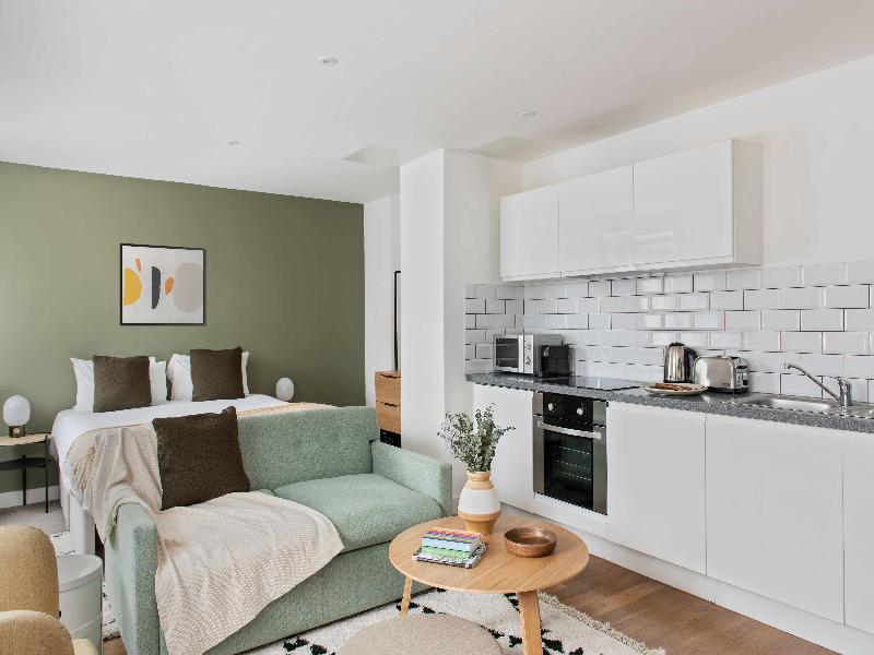 Cove - Minshull Street, Piccadilly - Oda