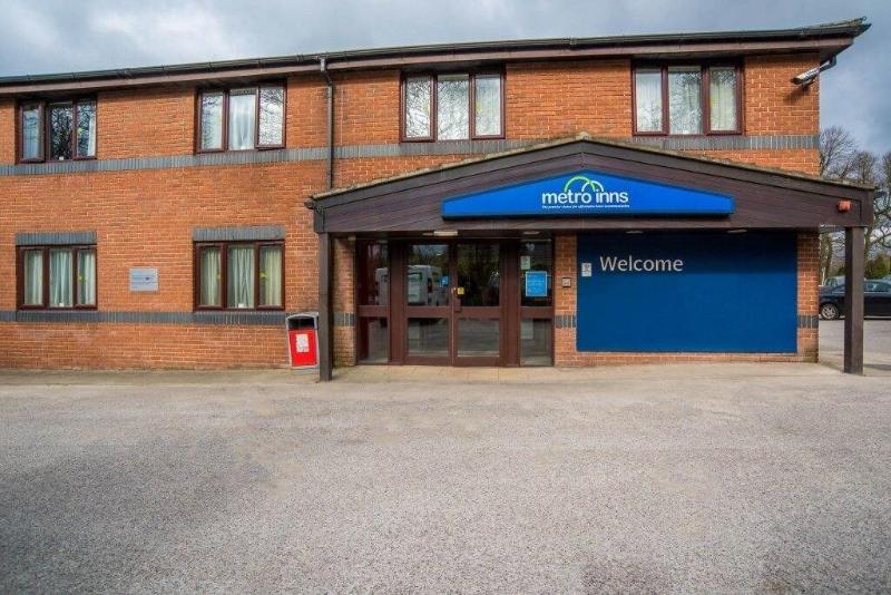 Metro Inns Huddersfield - Genel
