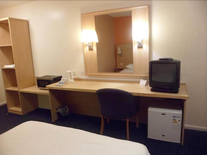 Metro Inns Huddersfield - Oda