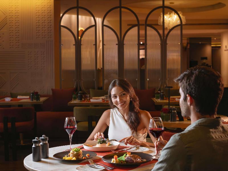 Sofitel Cairo Nile El Gezirah - Restoran