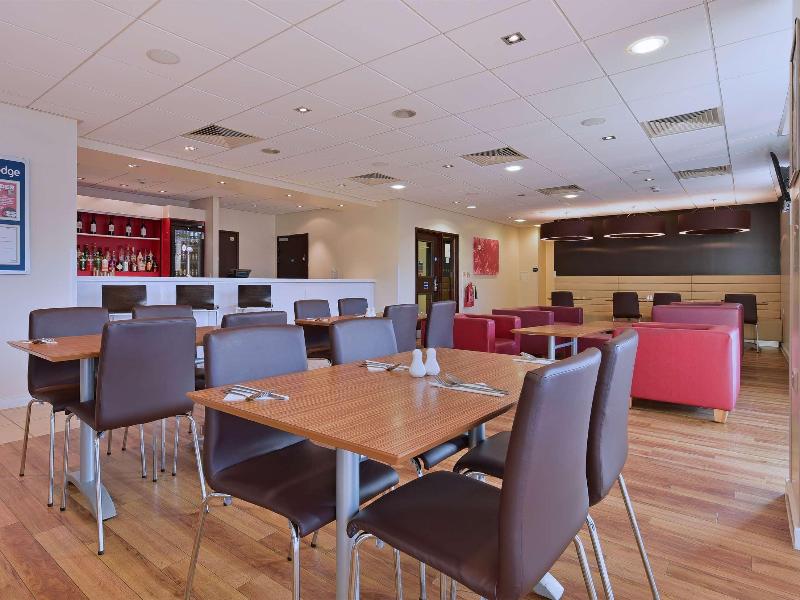 Travelodge High Wycombe Central - Restoran