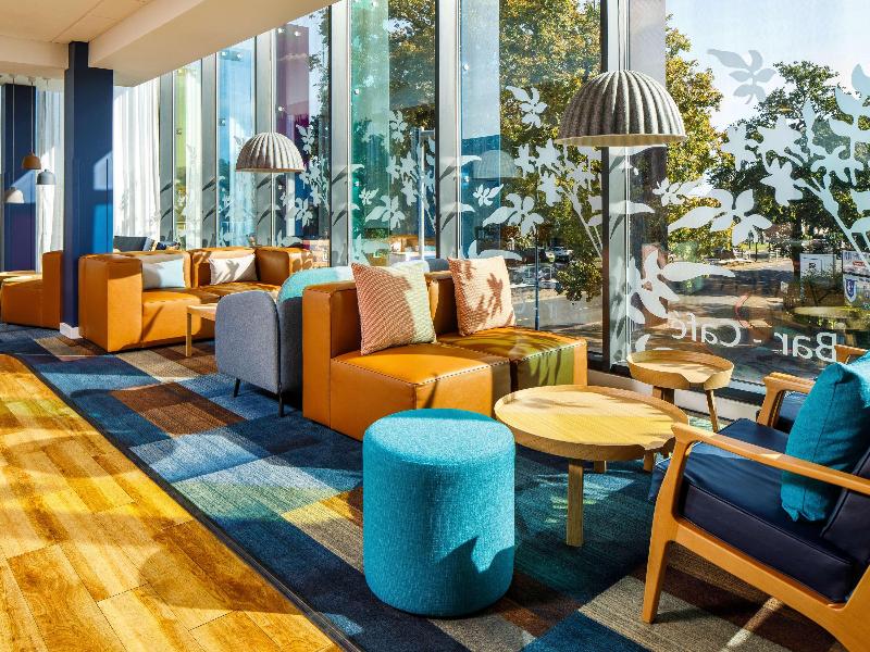 ibis budget London Heathrow Central - Bar