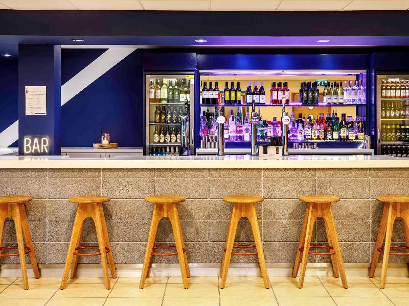 ibis budget London Heathrow Central - Bar