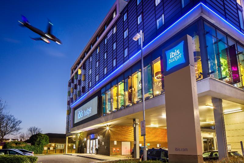 ibis budget London Heathrow Central - Genel