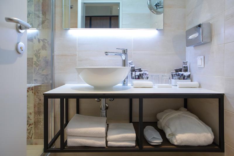 Mercure Budapest Korona Hotel - Oda