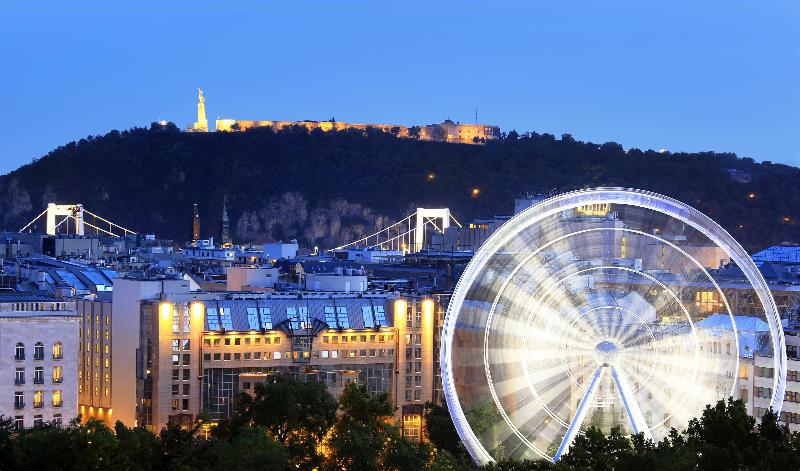 Kempinski Hotel Corvinus Budapest - Genel