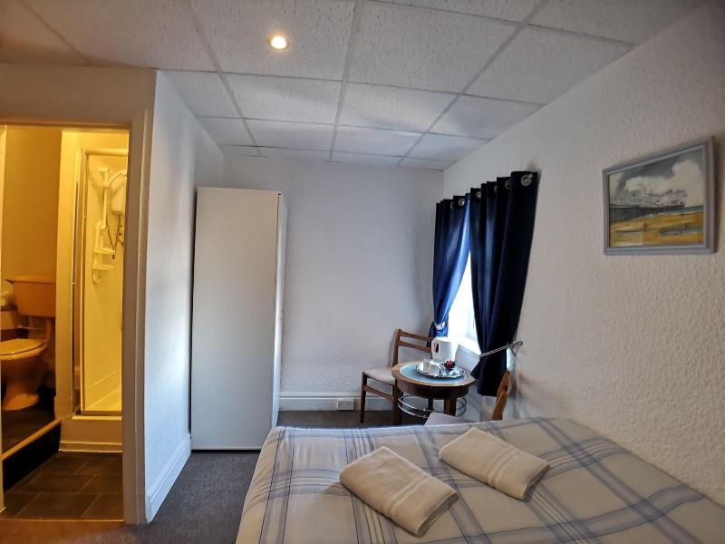 Aunties Coliseum Hotel - Oda