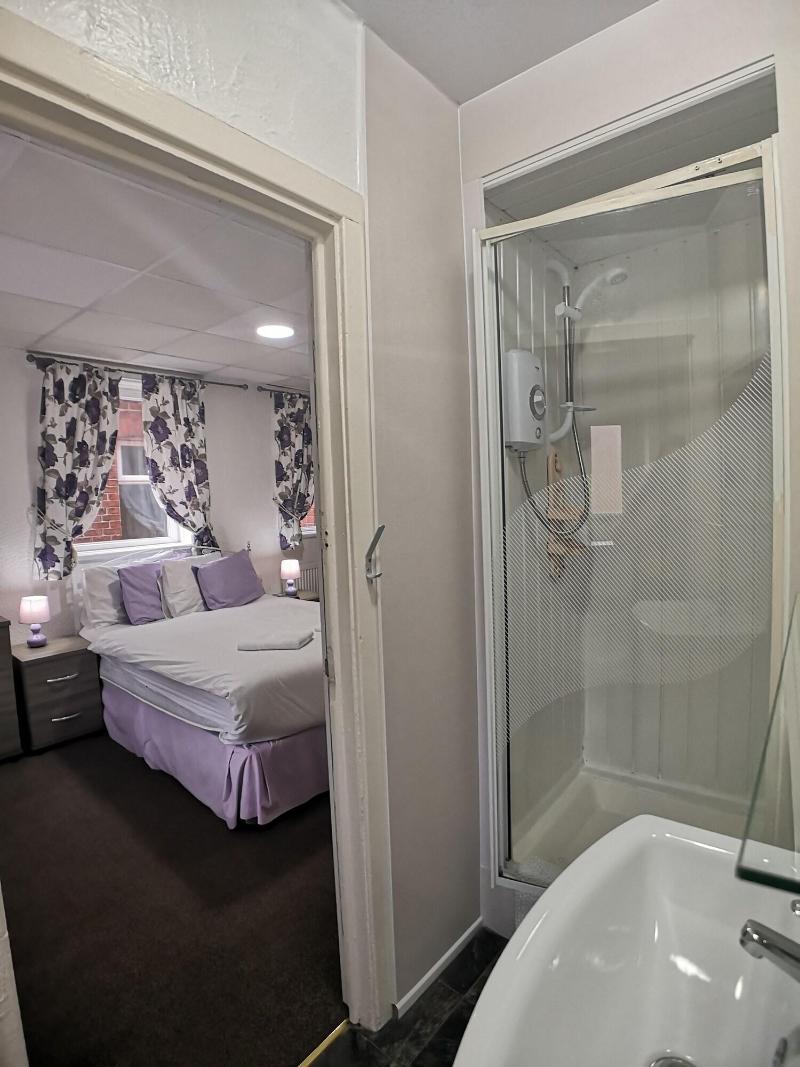 Aunties Coliseum Hotel - Oda