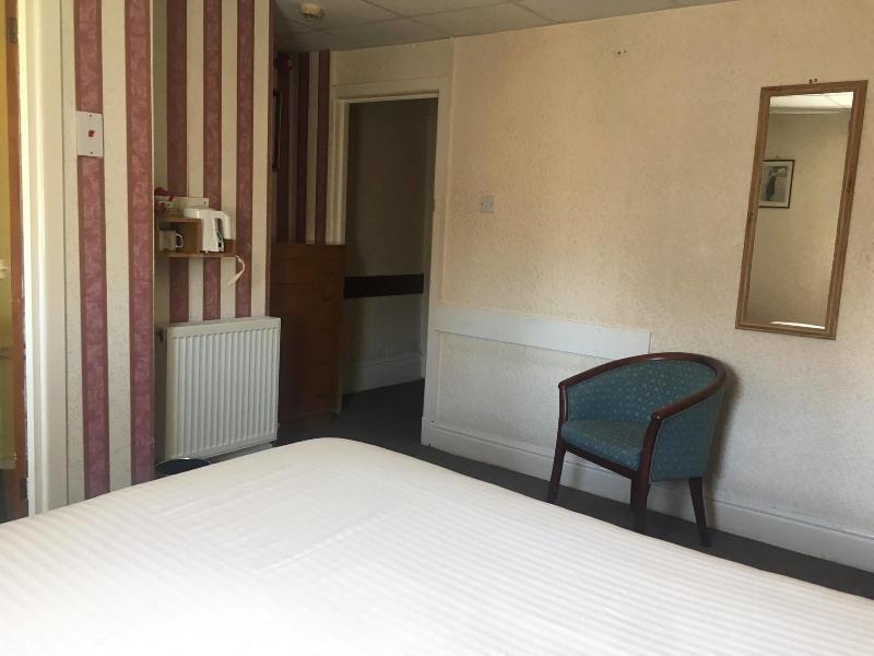 Aunties Coliseum Hotel - Oda