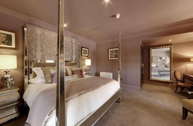 Dumfries Arms Hotel - Oda
