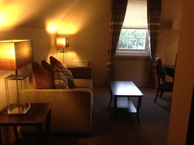 Dumfries Arms Hotel - Oda