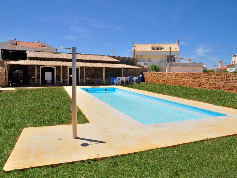 Tonel Apartments - Genel